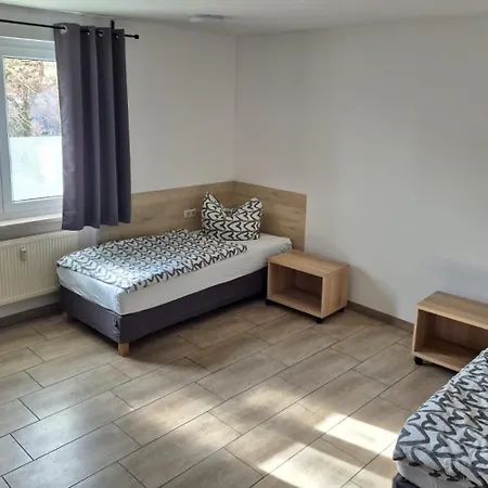 شقة Zweizimmerwohnung Fuer Monteure & Bauarbeiter Leuna